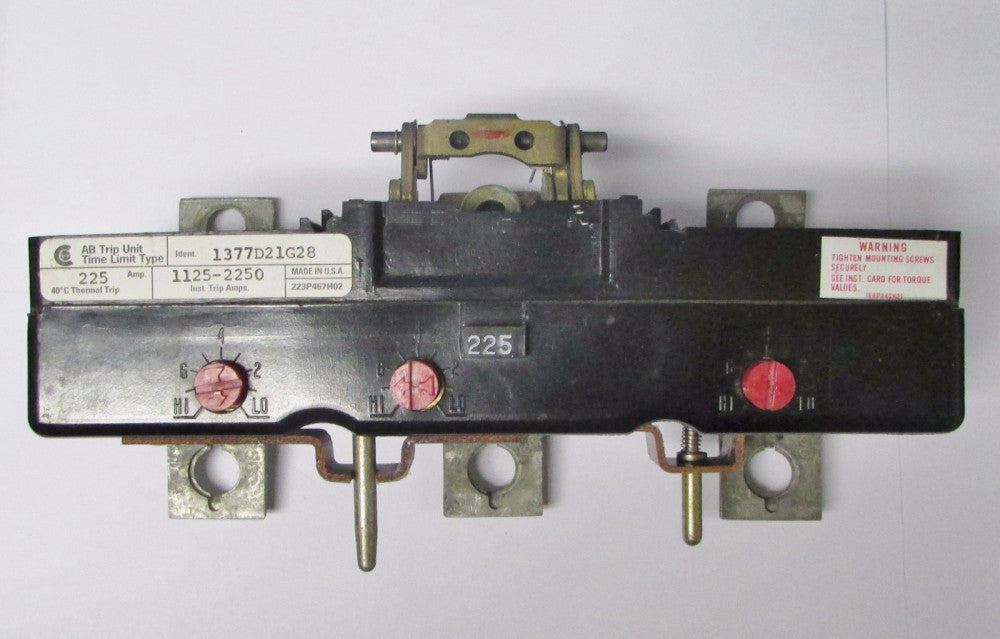 CUTLER HAMMER CHALLENGER LA3225PT LA Frame Tri Pac Trip Unit 3P 225A 1377D21G28