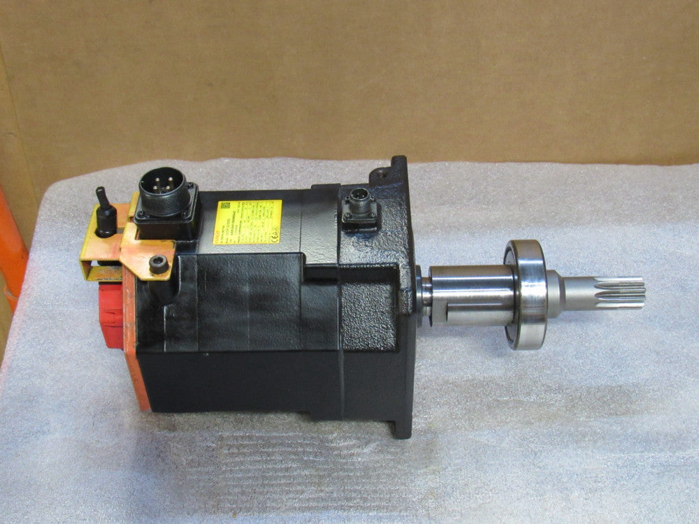 Fanuc Ac Servomotor A06B-0041-B605#S042 aisR 30/3000 3Ph 149V 4.3 Kw 2000Rpm