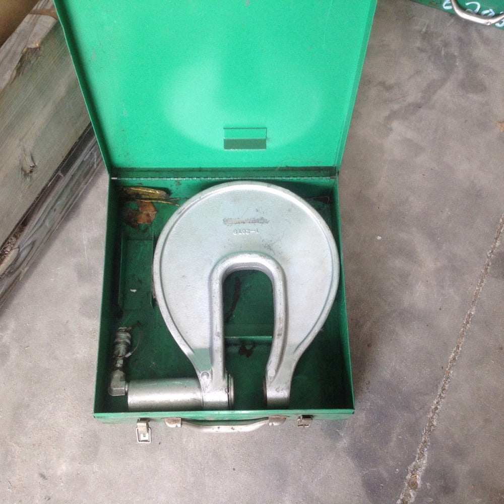 Greenlee 1731 C Frame Punch Knock Out Set. (no pump)