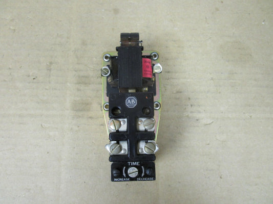 ALLEN BRADLEY TIMING RELAY BCT-894Z0D25B 120V COIL BULL 849