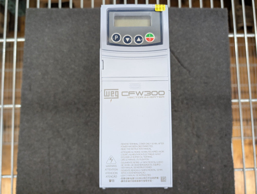 Used, WEG, CFW300 B10P0B2DB20, FREQUENCY INVERTER CFW300