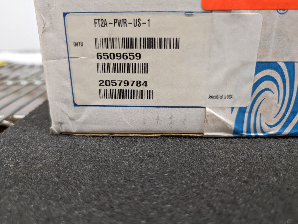 New, Crestron FT2A-PWR-US-1 AC Power Outlet Module for FT2 Series (G57)
