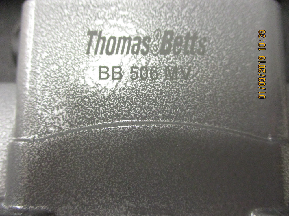 BB506MV Thomas & Betts T&B BB506MV SURFACE MOUNT BASE WITH SINGLE LEV BRAND NEW!