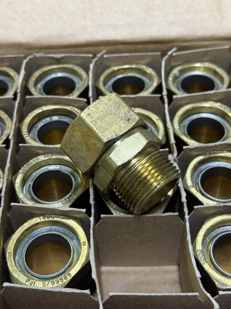 Box of 16 - TracPipe AutoFlare FGP-FST-1000 Gas Brass 1" Straight Fitting - New