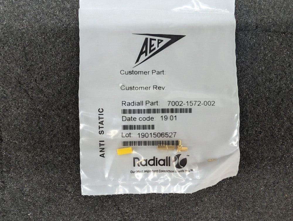 New, Radiall, 7002-1572-002, SSMC F STR NA CR 2/50S