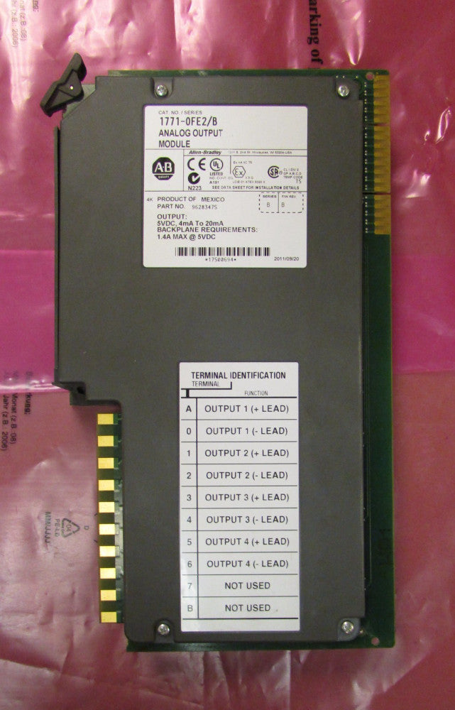 ALLEN BRADLEY 1771 0FE2 Series B Analog Output Module 1771 OFE2 