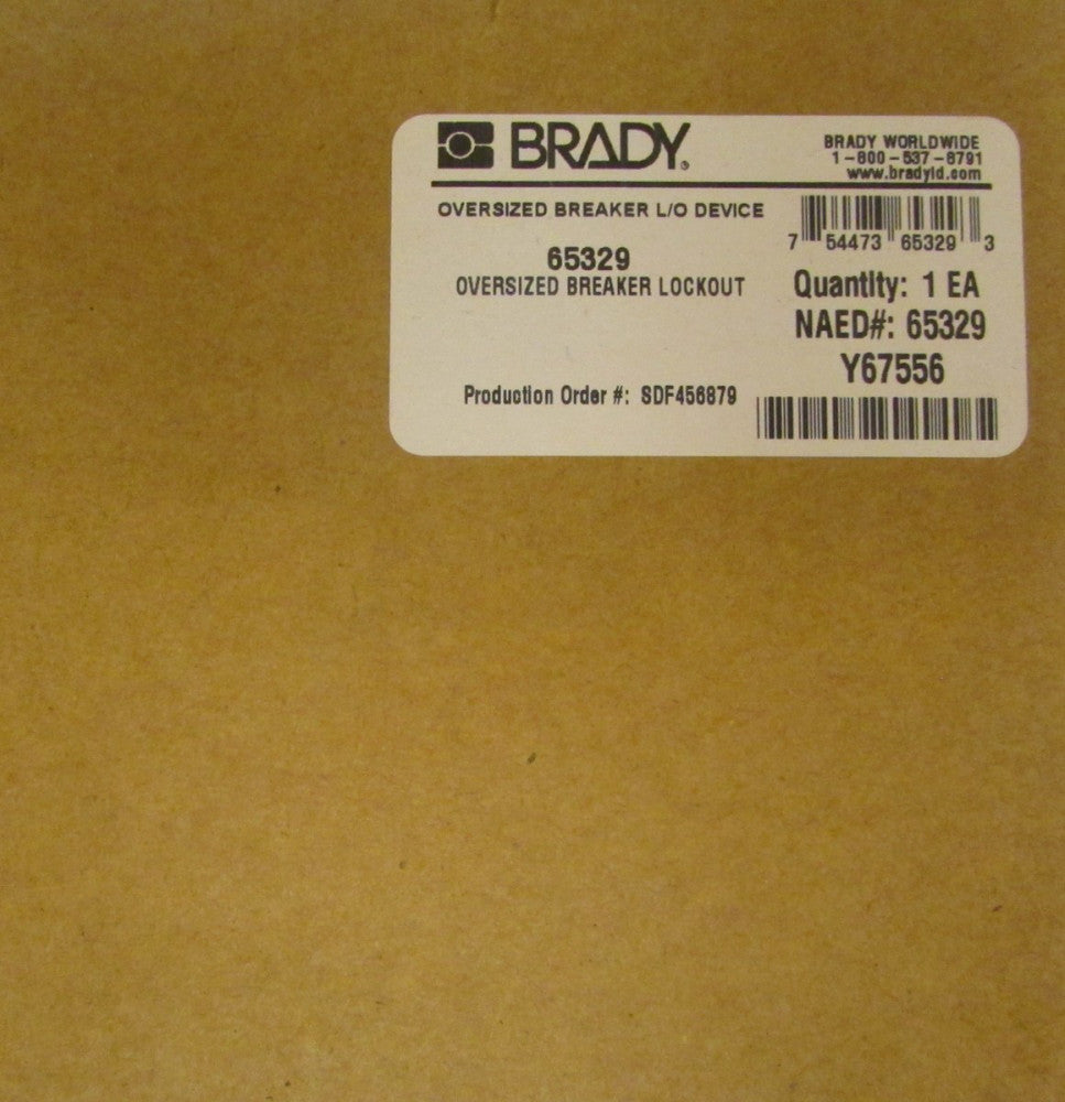 BRADY 8DF456879  Y67556 65329 Oversized Breaker Lockout Device