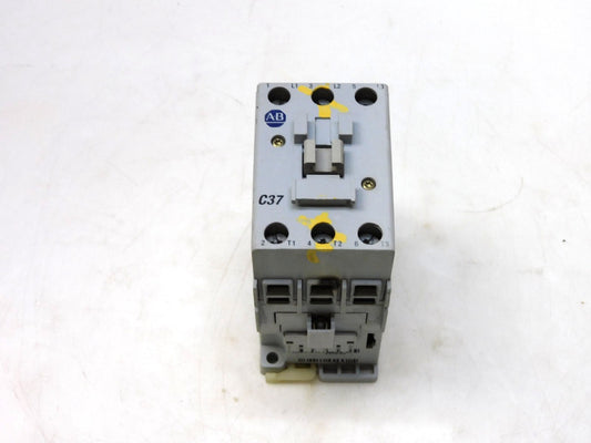 ALLEN BRADLEY 100-C37*00 SER C CONTACTOR 120V COIL