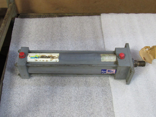 New Miller Pnuematic Cylinder A61B2B 258PSI 10"Stroke 2-1/2"Bore 1"Rod Dia