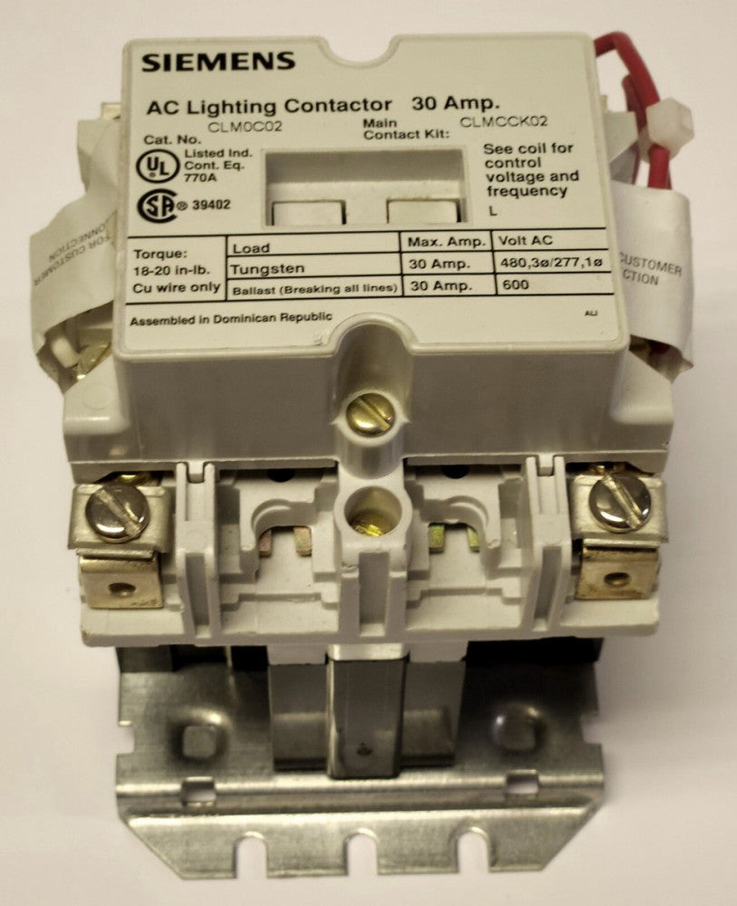 SIEMENS CLM0C02 AC Lighting Contactor 2 Pole 30 AMP 120 VAC