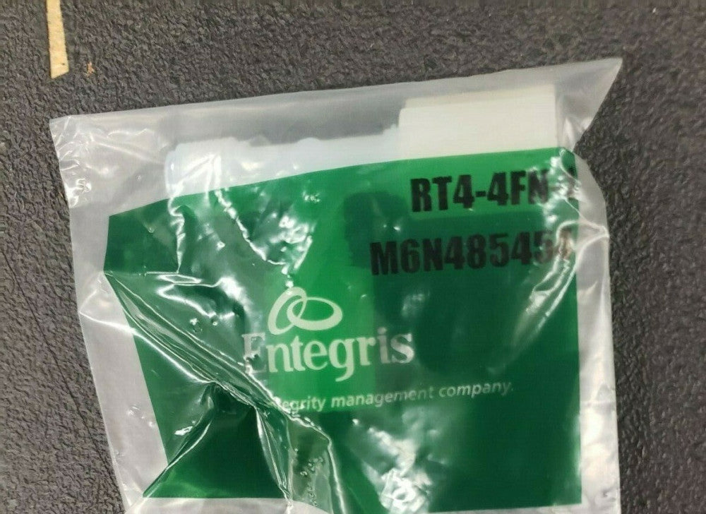 NEW, ENTEGRIS, RT4-4FN-1, T-ADAPTER, 1/4-INCH X 1/4-INCH X 1/4-INCH MNPT RUN