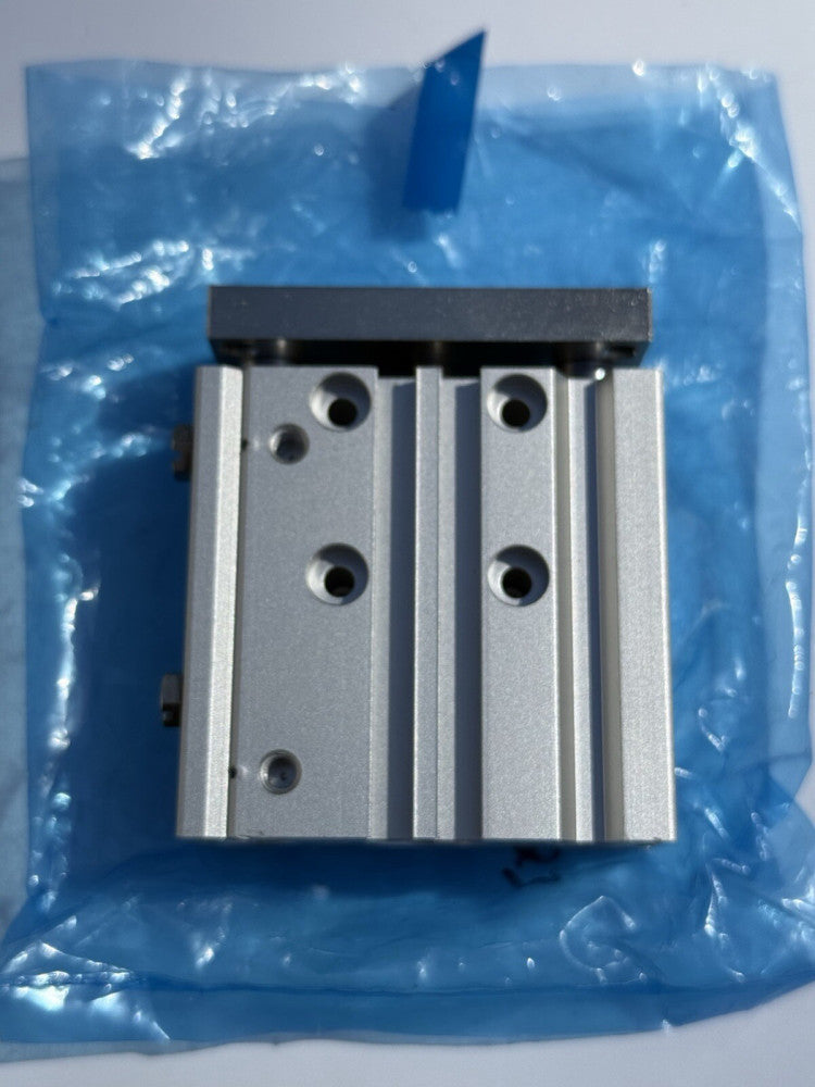 SMC MGPM16-30 - 16mm MGP Pneumatic Slide Cylinder *New unused