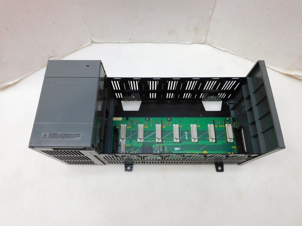ALLEN BRADLEY 1746-A7 SLC500 7-SLOT RACK SER. A W/ SLC500 POWER SUPPLY 1746-P2 C