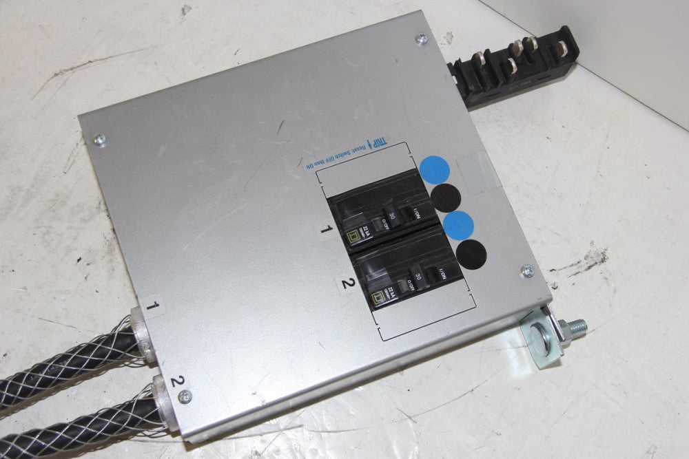 STARLINE CBMDC225GHE28-3'(2)L630C-4DG 208V 30A Busway Tap Box